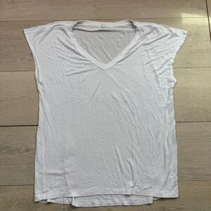 LNA Women's White V-Neck Top